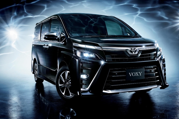 ヴォクシー特別仕様車煌 Corolla Tottori