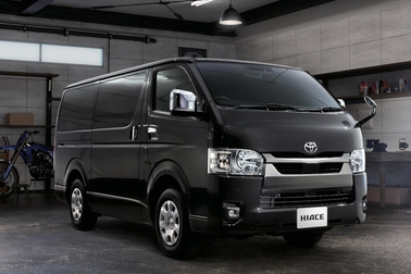 特別仕様車スーパーGL“DARK PRIME S”［ベース車両はスーパーGL（4WD・2800ディーゼル・標準ボディ）］