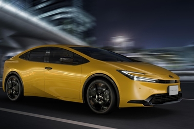 特別仕様車 G プラグインハイブリッド車 “Night Shade”(ベース車両はG プラグインハイブリッド車)