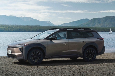 【モデル入り素材】Z（4WD）